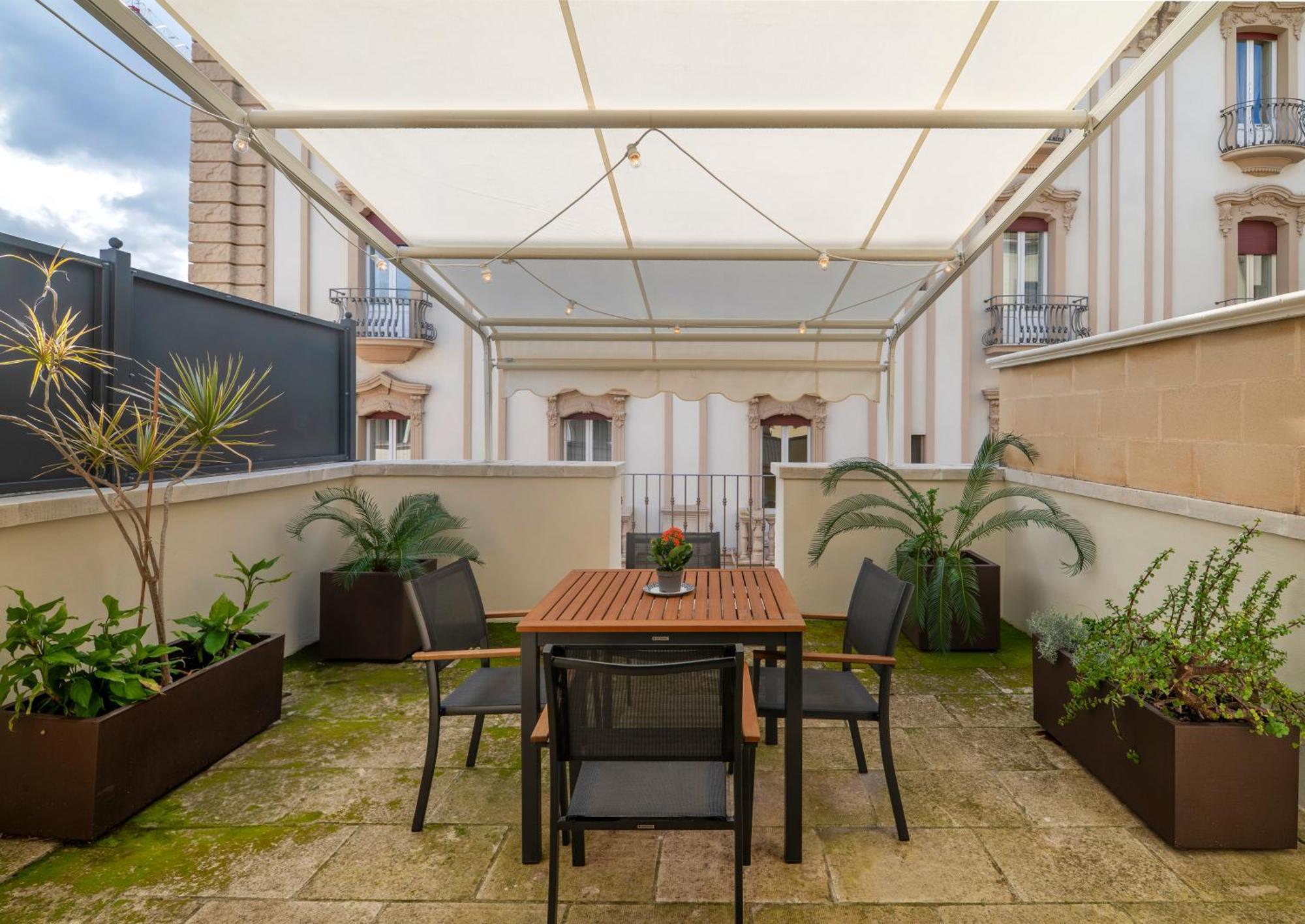 Blu Mazzini 1 - Appartamento Luxury Con Terrazza Privata Lecce Buitenkant foto